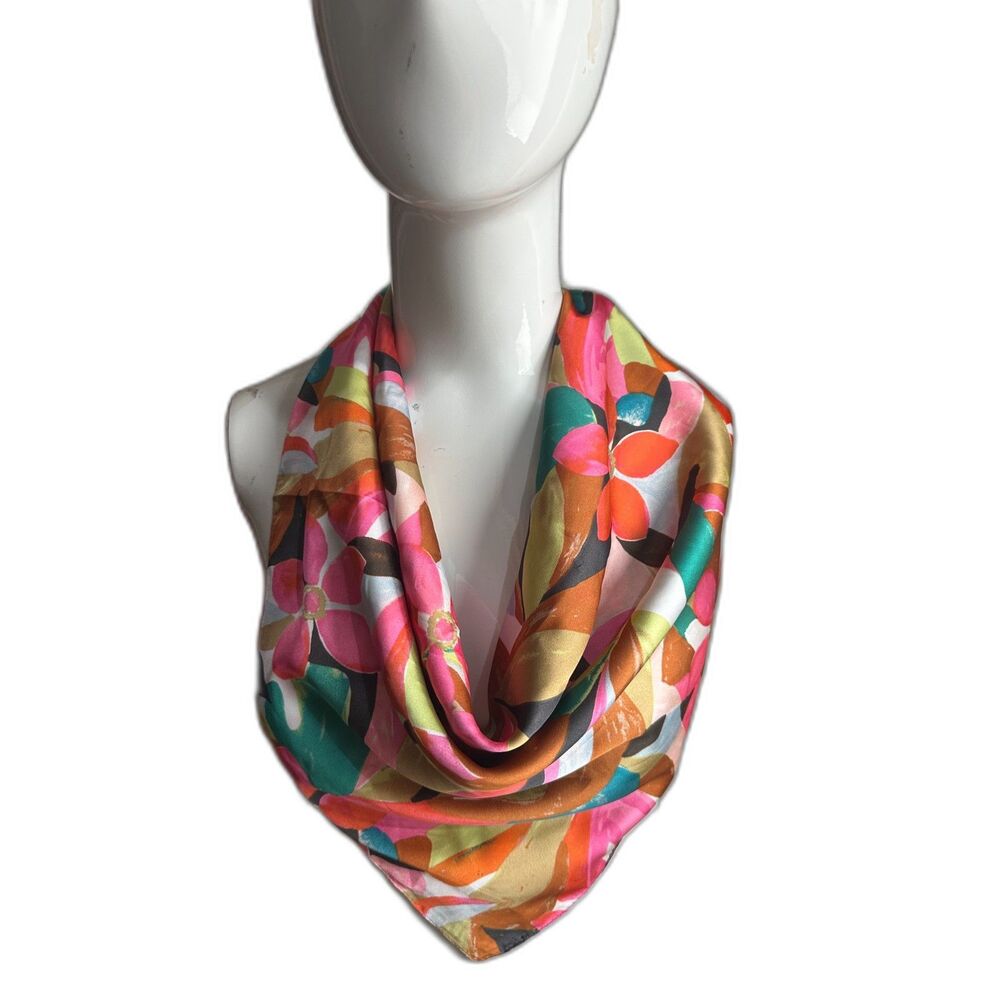 Square scarf Colorful Retro Painted Design 26 x 26 Vibrant Floral Pattern EUC